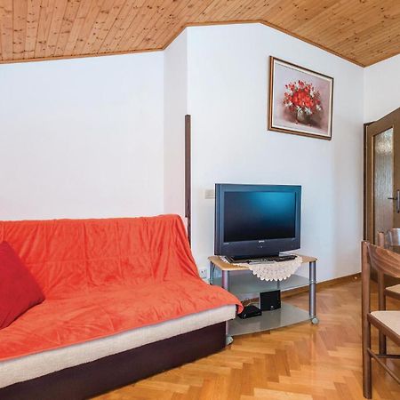 Beautiful Apartment In Brsec With Kitchen Luaran gambar