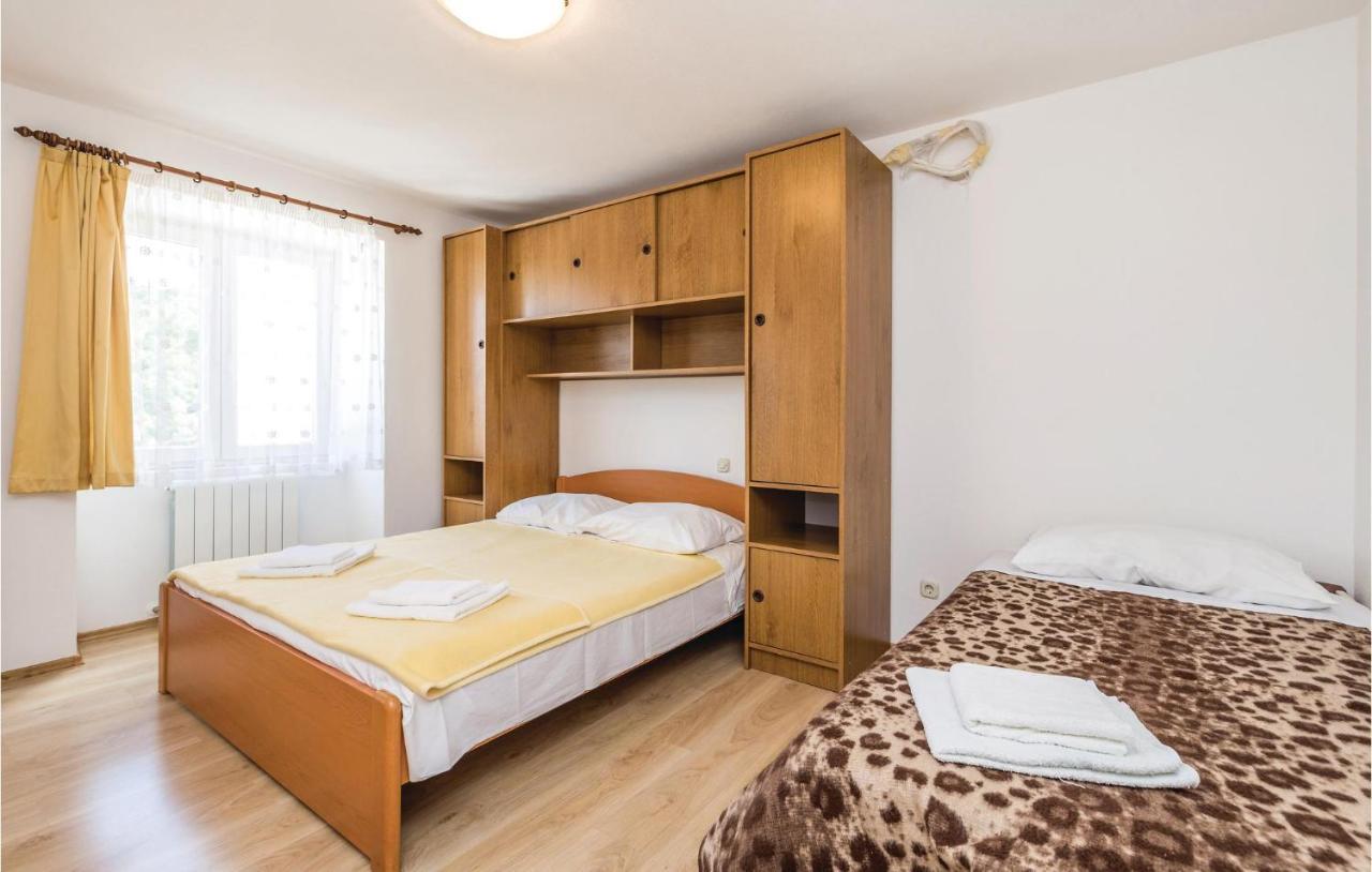 Beautiful Apartment In Brsec With Kitchen Luaran gambar