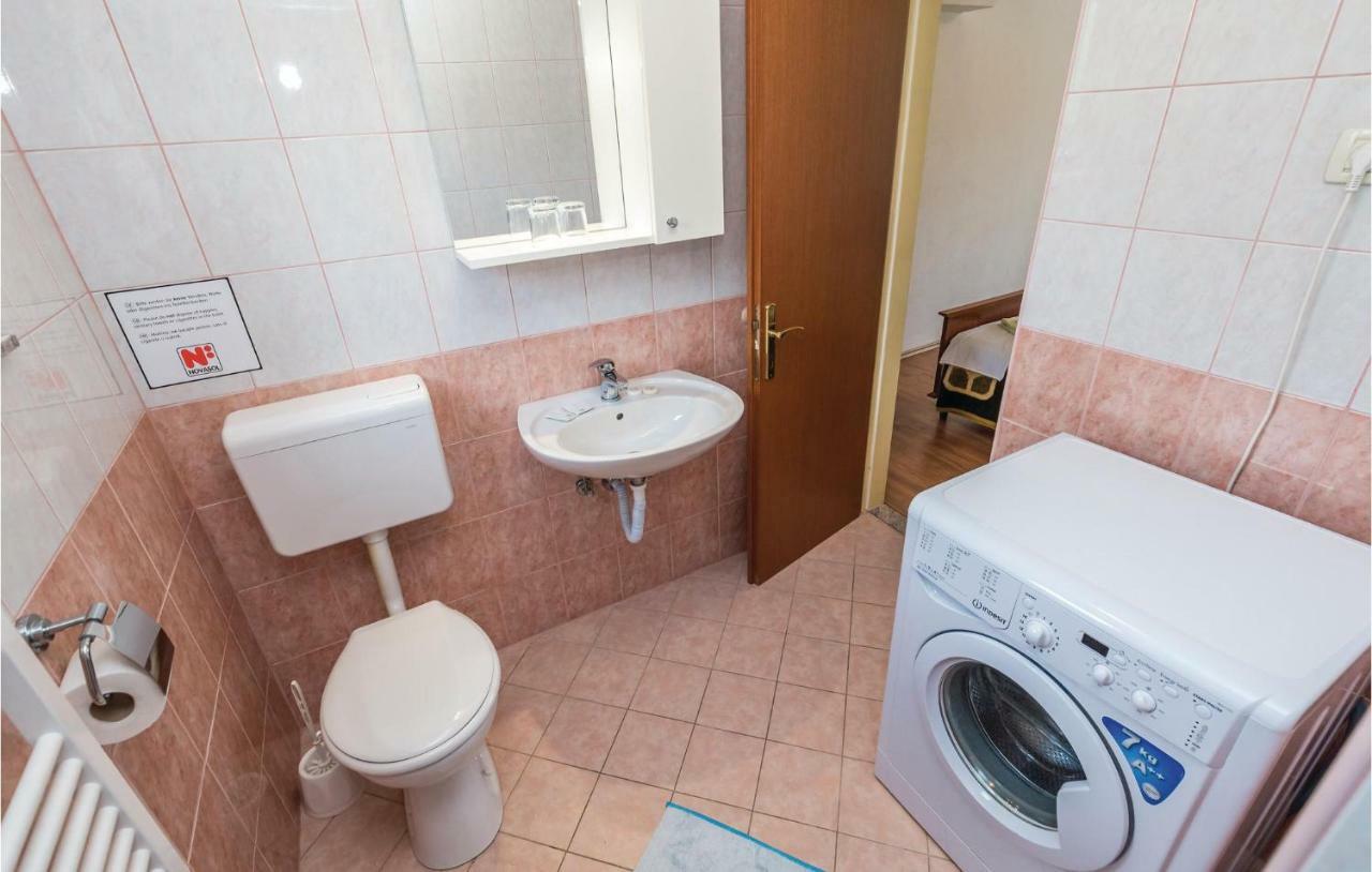 Beautiful Apartment In Brsec With Kitchen Luaran gambar